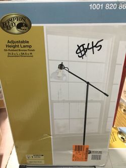 ADJUSTABLE HEIGHT LAMPS
