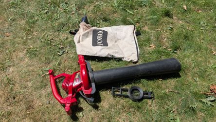 Lightweight & Versatile Red Electric Blower Vacuum Mulcher - 16:1 Mulch Ratio