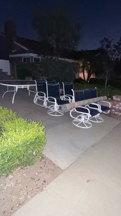 Patio Dining & Lounge Set – 6 Chairs + Table