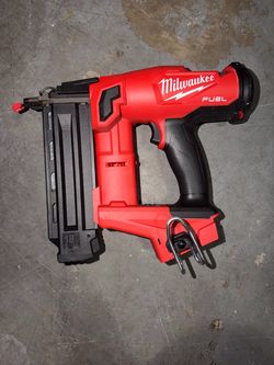 Milwaukee M18 FUEL 3-Tool Lot – Circular Saw, Band Saw & Brad Nailer