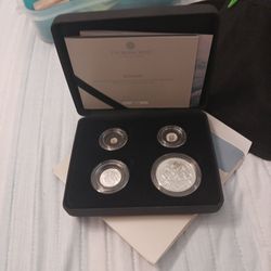 Britannia 2023 UK Premium 4 Coin Fractional Reverse Frosted Silver Proof Set
