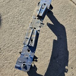 Toyota Yaris IA front rebar Oem