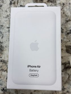 NEW! Apple iPhone Air MagSafe Battery - SEALED
