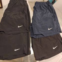 NEW NIKE SHORTS LARGE 