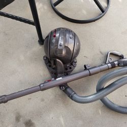 DYSON Vacuums 2 For One Price No Attachments 