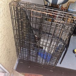 Large Kennel  in great condition