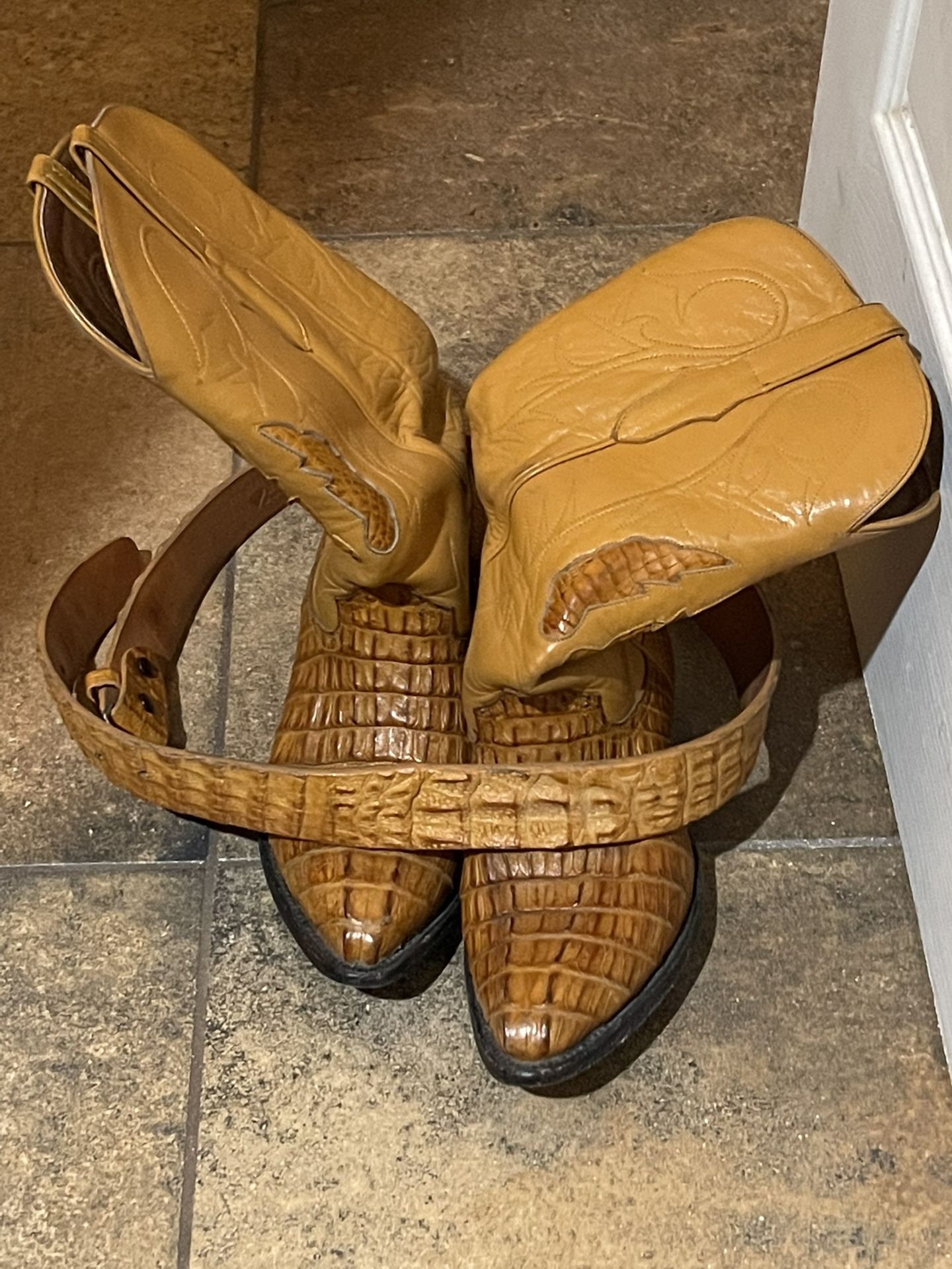 Men’s Leather Boots Size 6 1/2