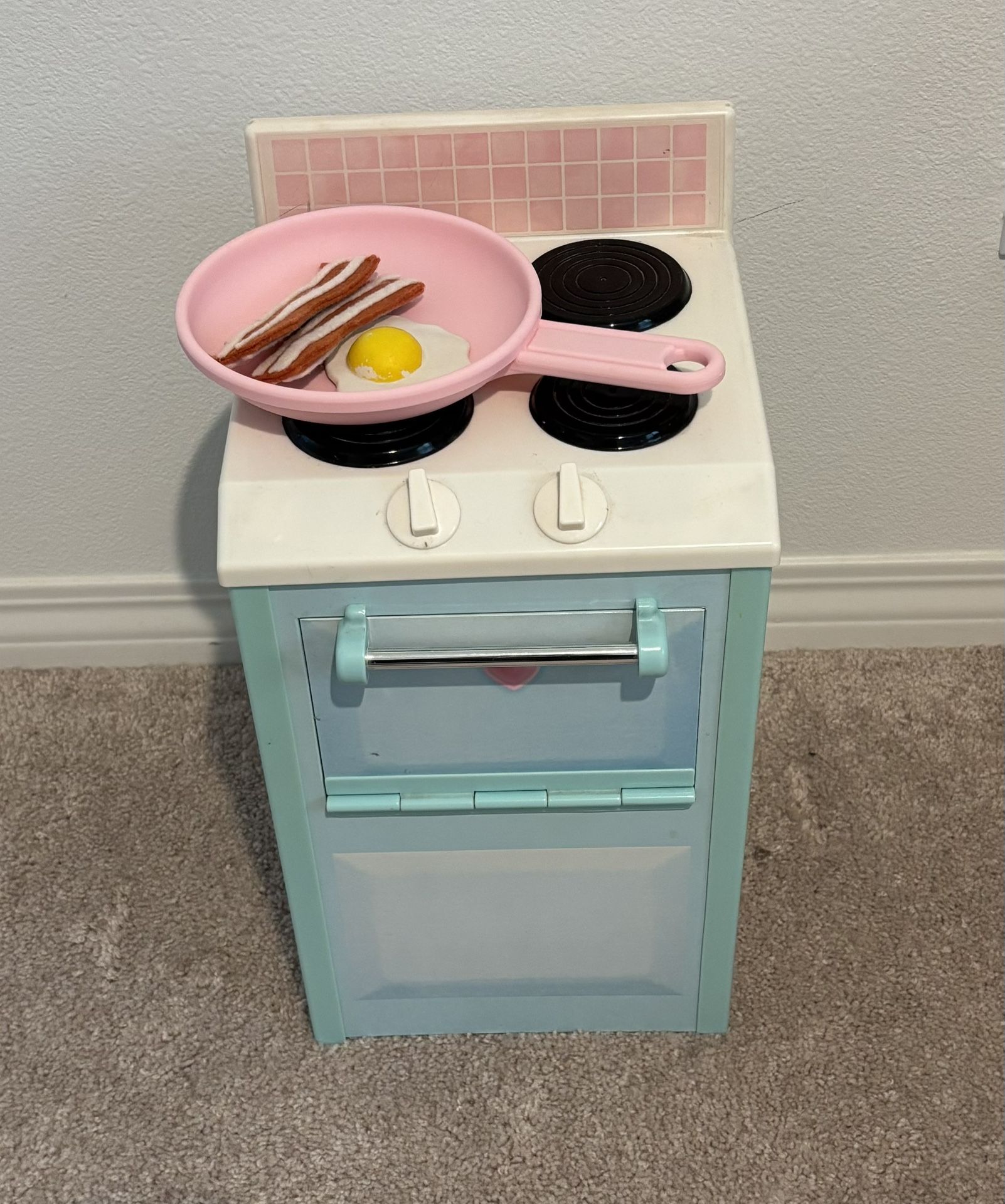 Small Play Stove/Oven