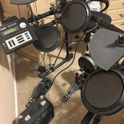 Electric Drums With Amp