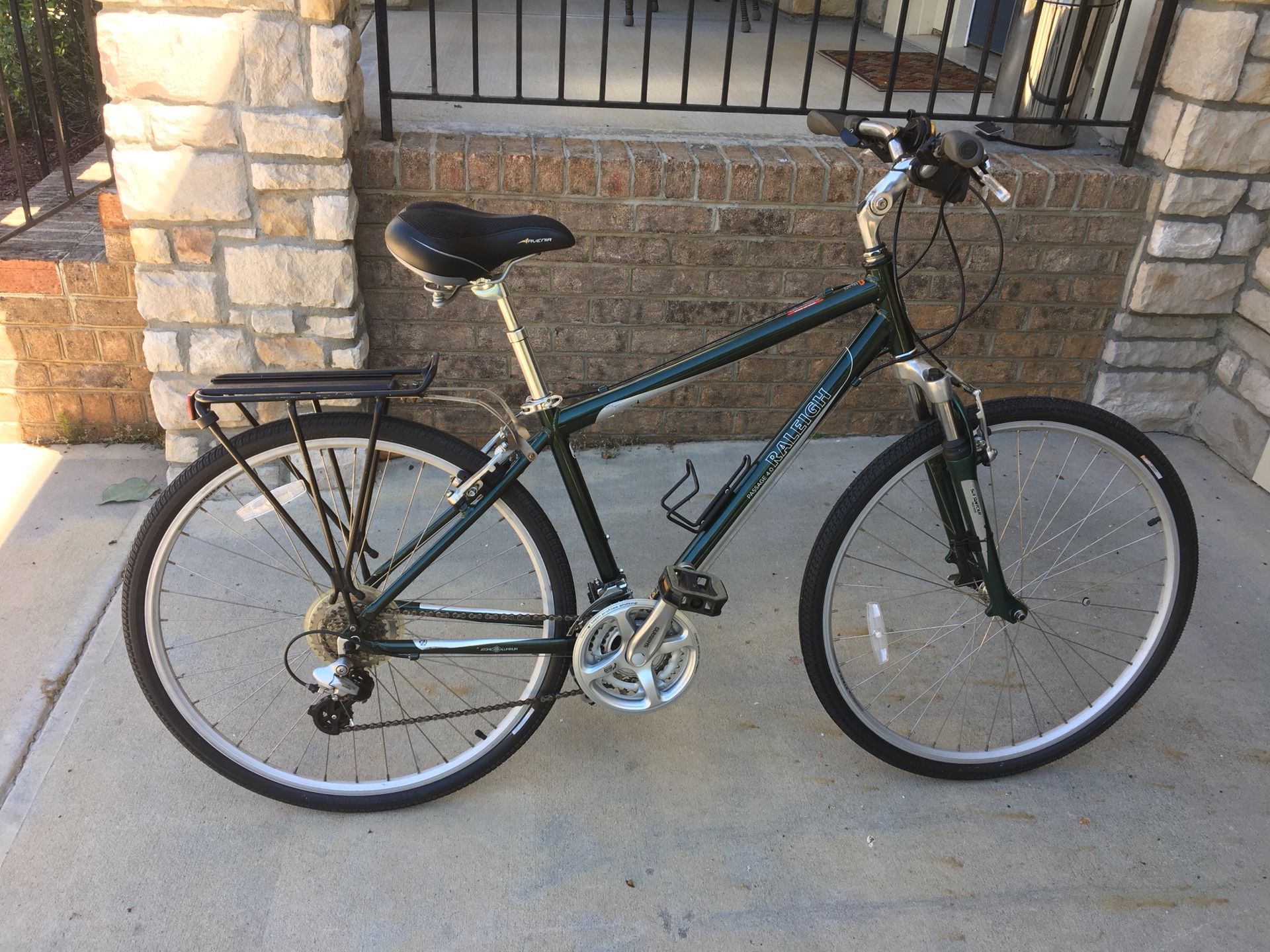 RALEIGH PASSAGE 4.0 Men’s Bicycle