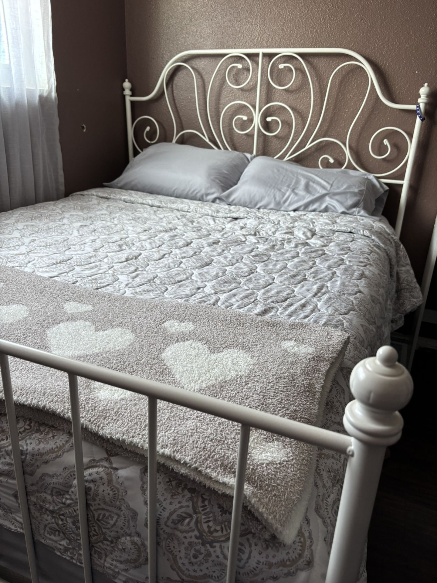 queen iron bed frame