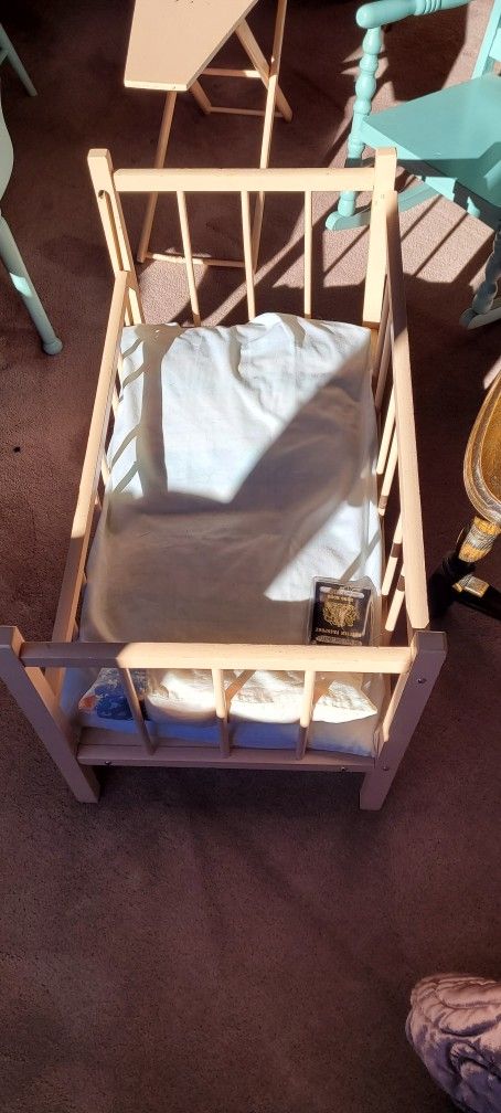 Doll/Children's Furniture