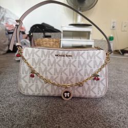 Michael Kors bag