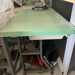 Overlock Sewing Machine 