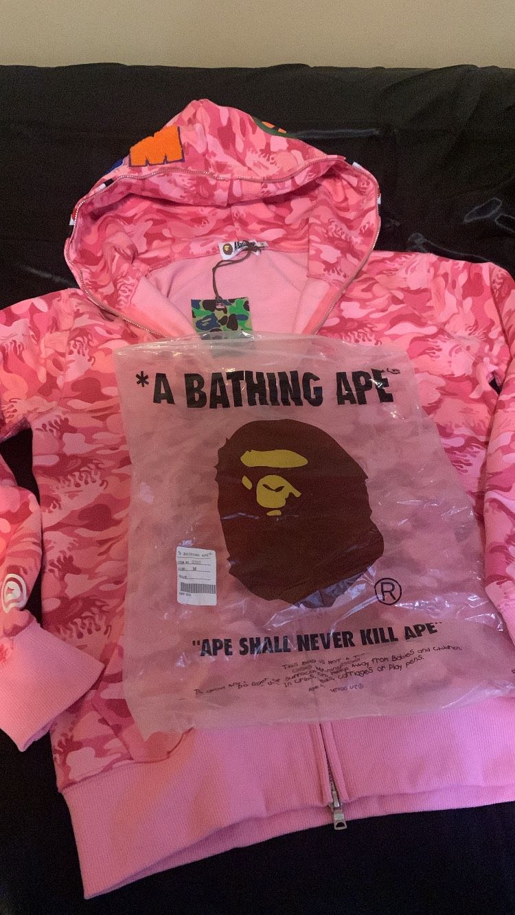 BAPE HOODIE 