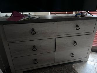 Furniture Set