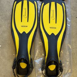 Genesis Scuba Diving Fins (M/L) 