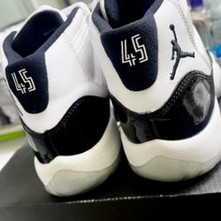 Jordan 11