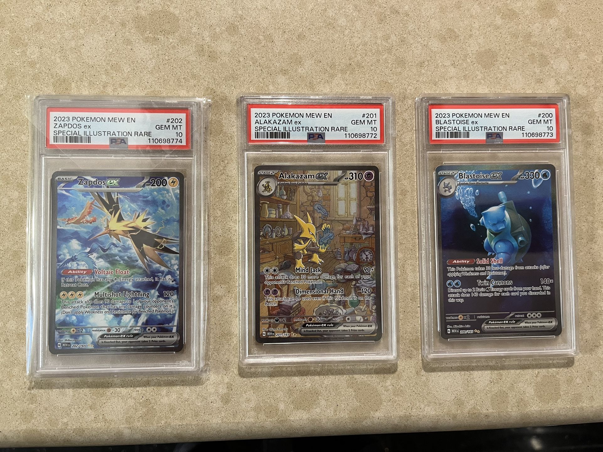 PSA 10 Pokémon Cards