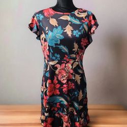 Floral Print Dress With Ruffle Hem Size L

