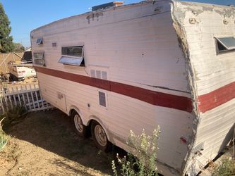 16 foot trailor and 12 trailor 1000 for the both of them