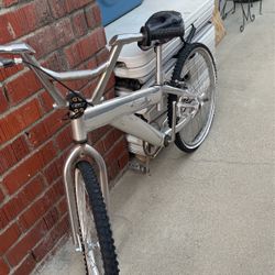 GT