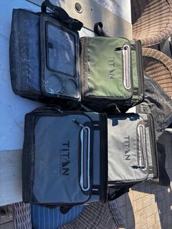 Titan lunch bags bundle