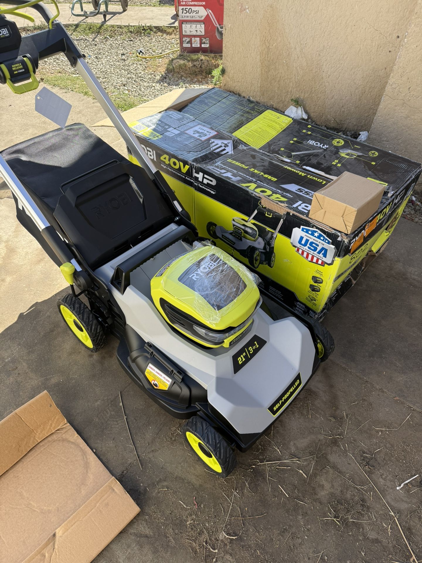 40V HP BRUSHLESS 21" SELF-PROPELLED MOWER KIT 2 Batteries 