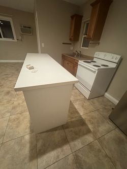 Kitchen island