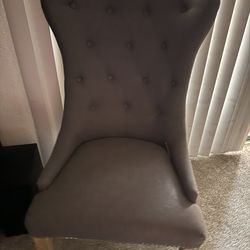Accent chair