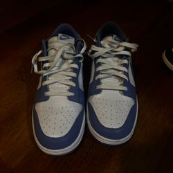 Nike Dunk Low (baby blue)