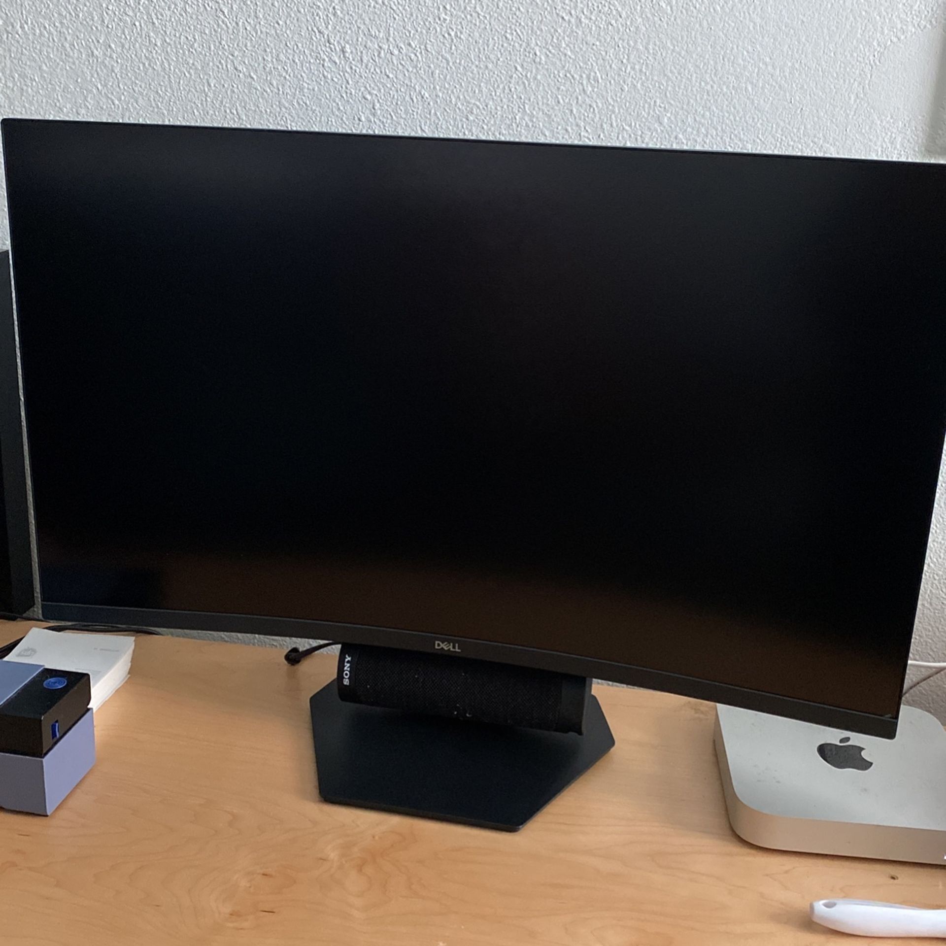 Dell 32” Gaming Monitor (for parts)