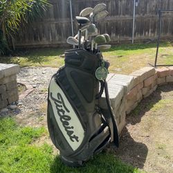 Golf Clubs. 
