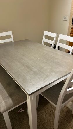 Kitchen table