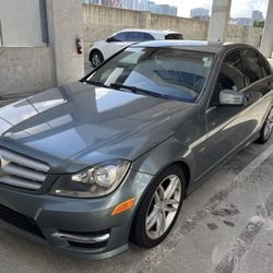 2012 Mercedes Benz C-Class Sedan Car