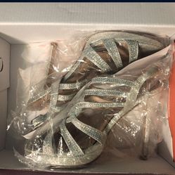 Glittery Cute Strappy Prom Heels Silver