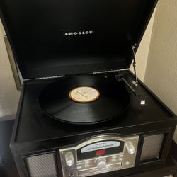 Crosley Record/Cd/Cassette player