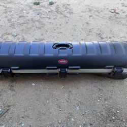 SKB Rolling Case