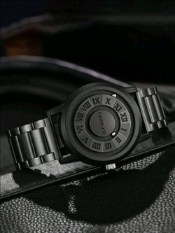 Classic Fashion Roman Numeral Dial Quartz Wrist Watch for Men Black Zinc Alloy Business Style Watch No Box
Stylish men’s quartz wrist watch featuring 
