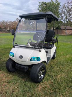 Golf Cart 2019 Evolution with new 48v lithium battery 4 seater