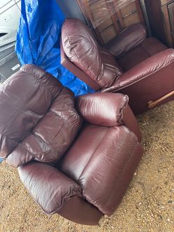 Recliner chairs