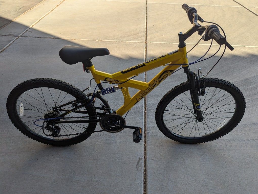 Dynacraft Vertical Alpine Eagle Mountain Bike