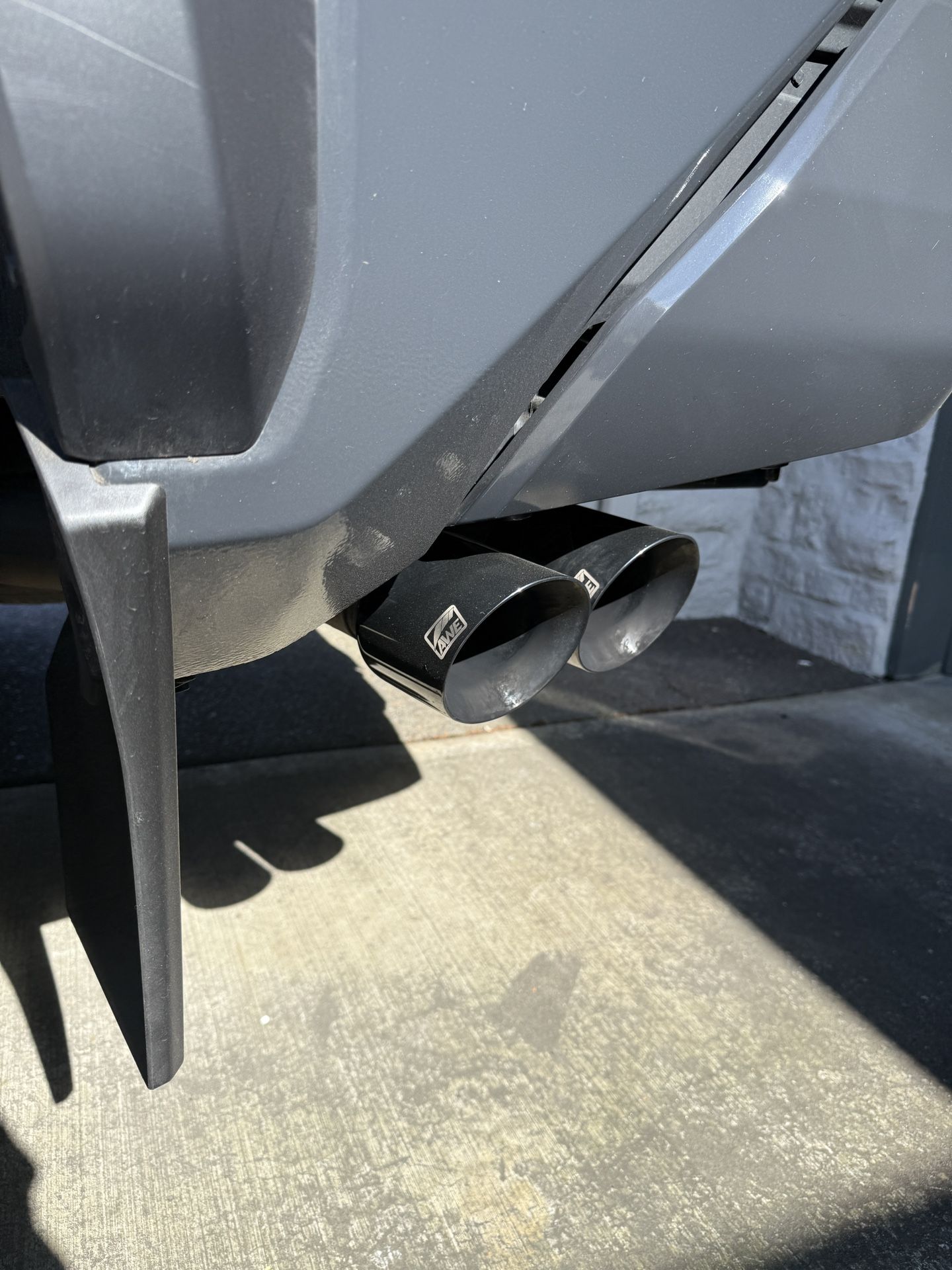 AWE 0FG Exhaust for 4th Gen Toyota Tacoma 