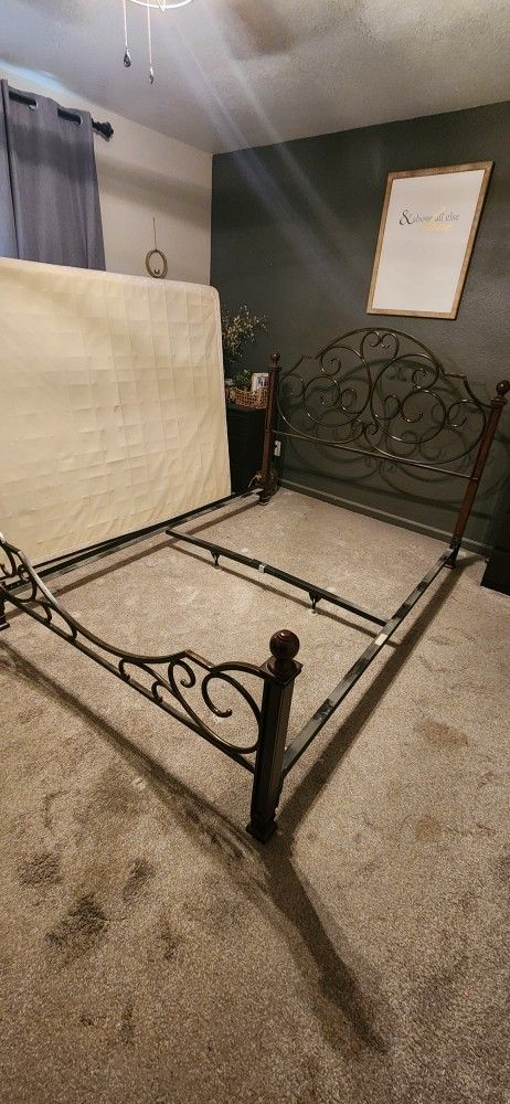 Metal Bed Frame - Queen