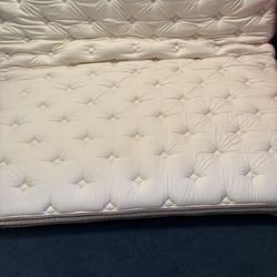 King Bed Mattress Topper 
