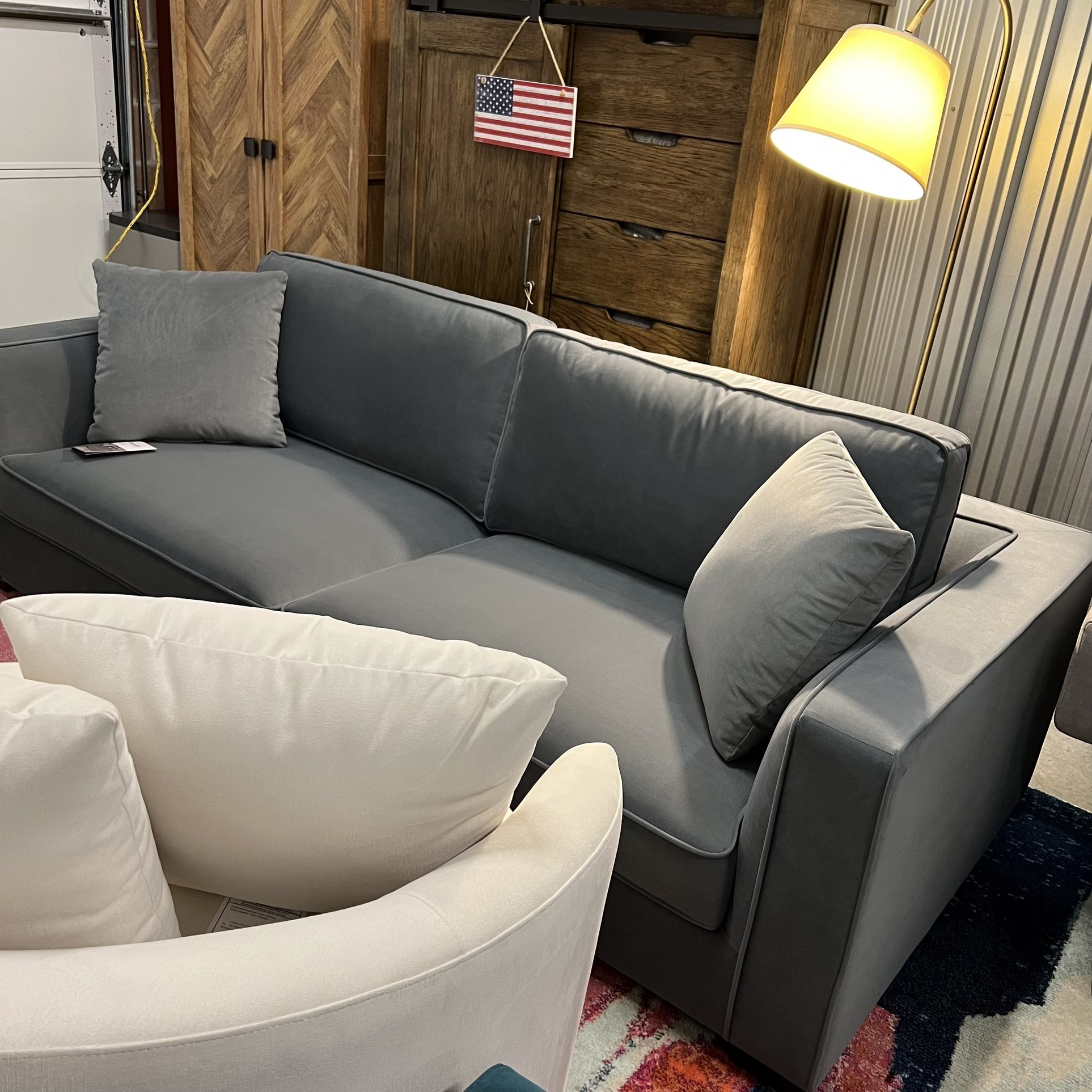 Free Delivery Brand New 90" Long Thomasville Gray Velvet Fabric Luxurious Sofa Couch [Costco