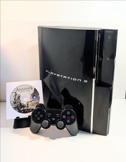 Rare Backwards Compatible Sony PlayStation 3 Console (CECHE01) Bundle
