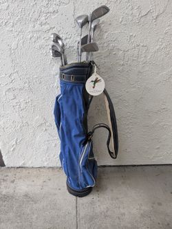 Golf bag and clubs