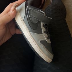 9c Kids Nikes