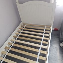 Pottery Barn Twin Catalina Bed With Mattress 